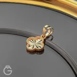 آویز گل تراش دار