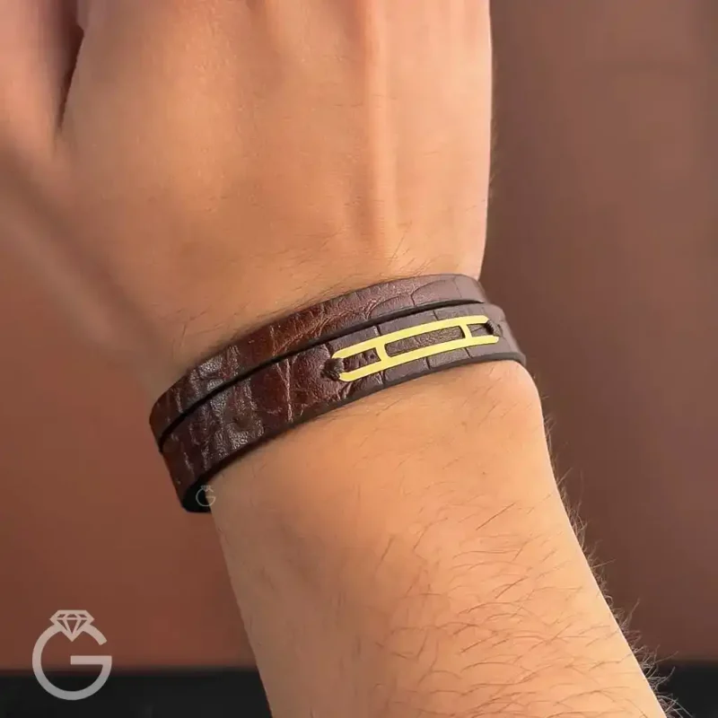 دستبند چرم و طلا کد 28143