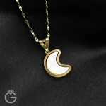 آویز طلا صدف کوچک