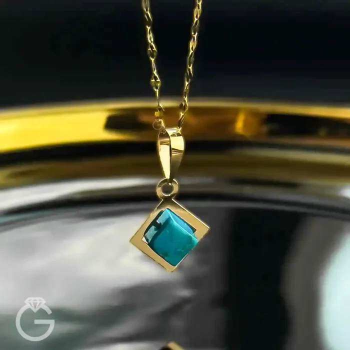 آویز طلای فیروزه مربعی