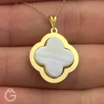 آویز طلای گل با صدف