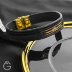 دستبند چرم با پلاک طلای فروهر