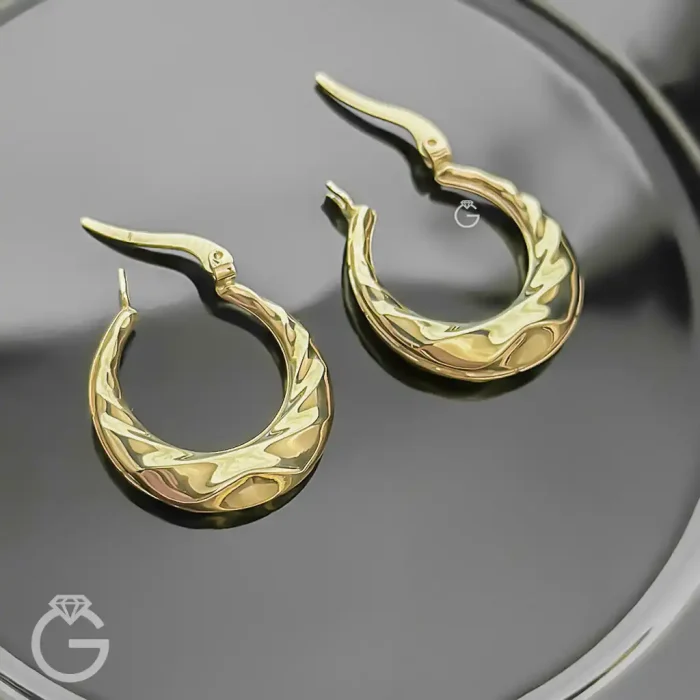 گوشواره طلای پروفیل کد 30960 (2) گوشواره طلای پروفیل کد 30960