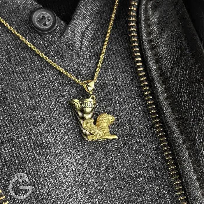 آویز طلای تکوک هخامنشی