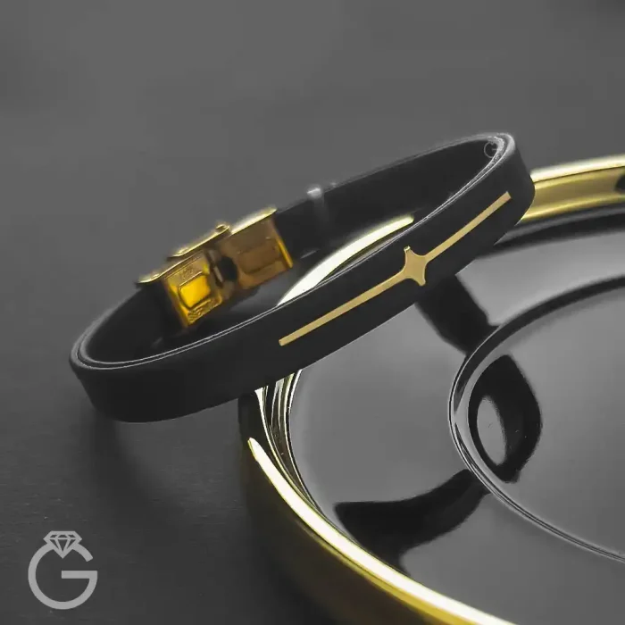 دستبند چرم و طلا کد 010179