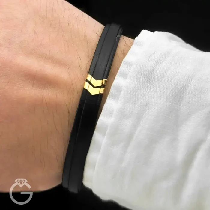 دستبند چرم و طلا کد 010212