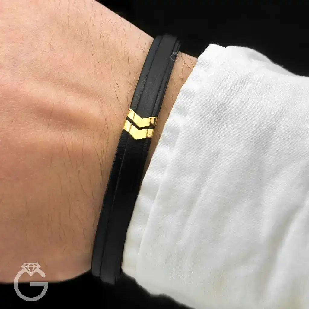 دستبند چرم و طلا کد 010212 (11) دستبند چرم و طلا کد 010212