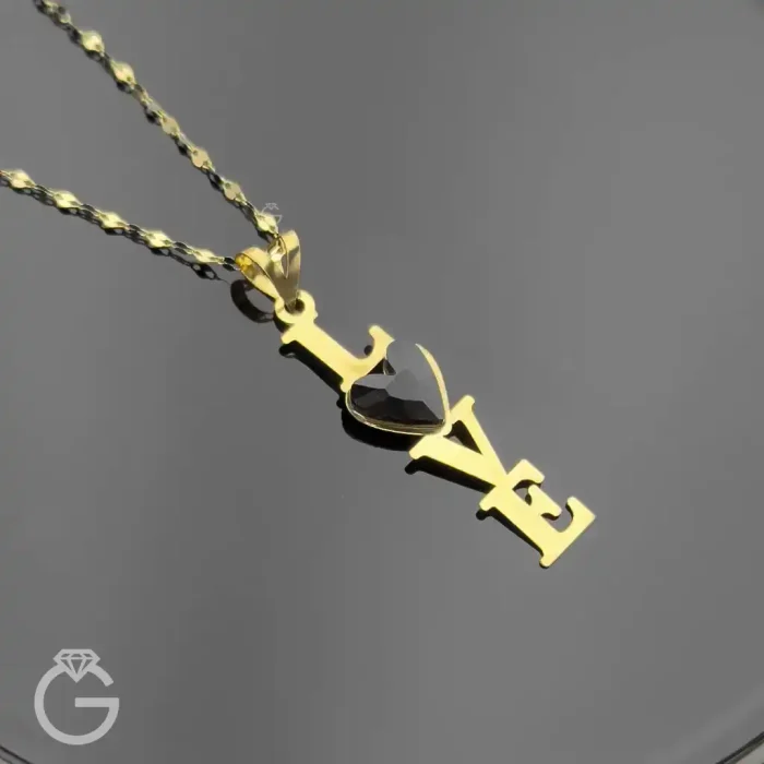 آویز طلای Love با سنگ سوارو