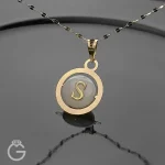 آویز طلای حروف صدفی