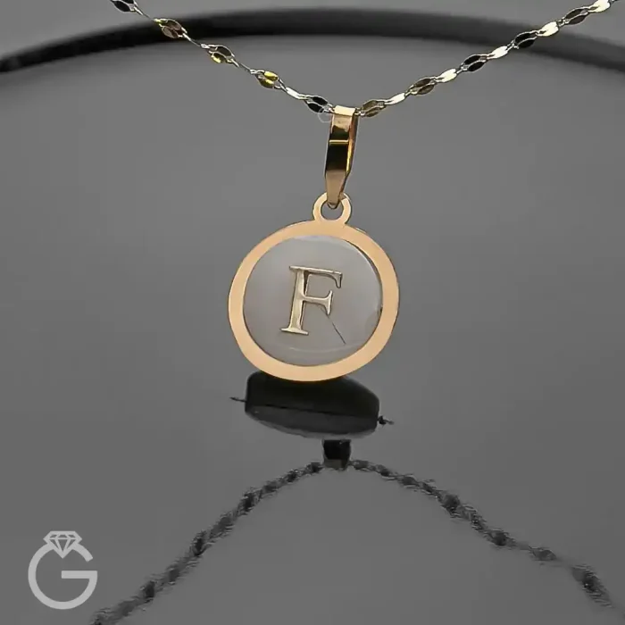 آویز طلای حروف صدفی