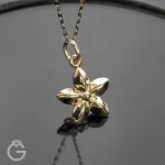 آویز طلای گل سه بعدی طرح 2