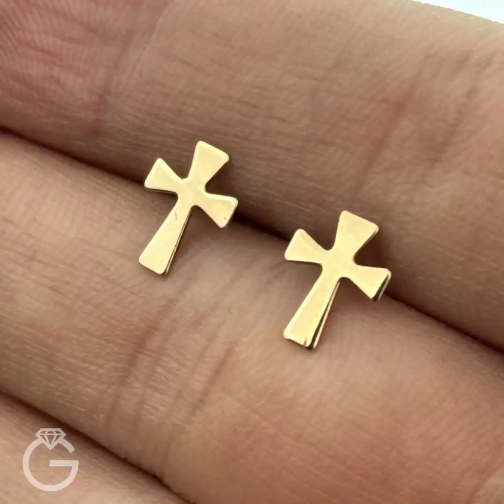 گوشواره طلا میخی صلیب (1) گوشواره طلا میخی صلیب