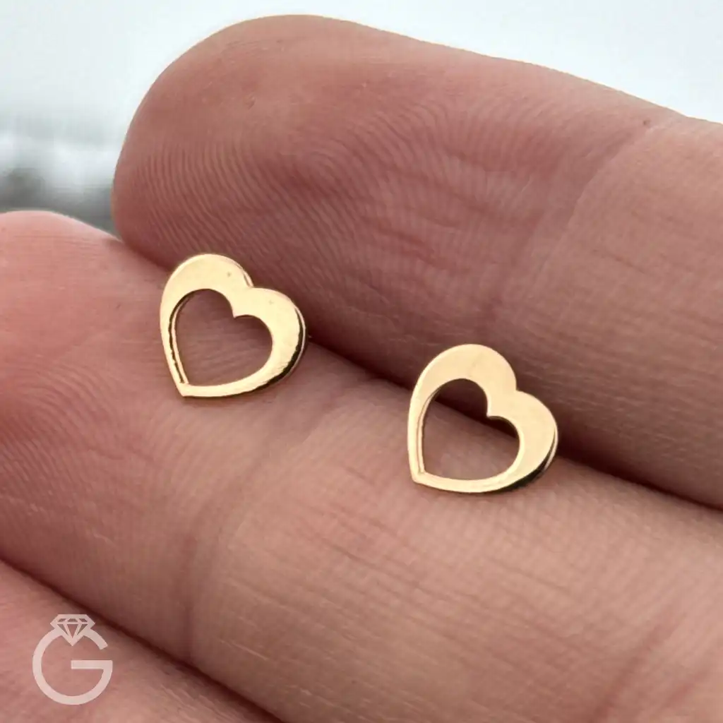 گوشواره طلا میخی قلب (2) گوشواره طلا میخی قلب