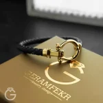 دستبند طلای فرد بزرگ چرمی مشکی