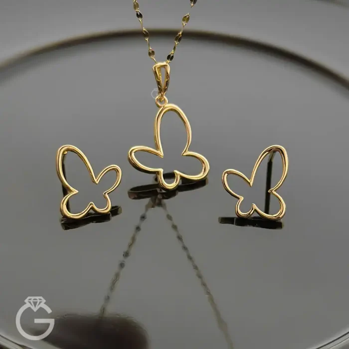 نیمست طلای پروانه