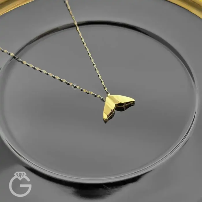 گردنبند طلای دم وال سه بعدی