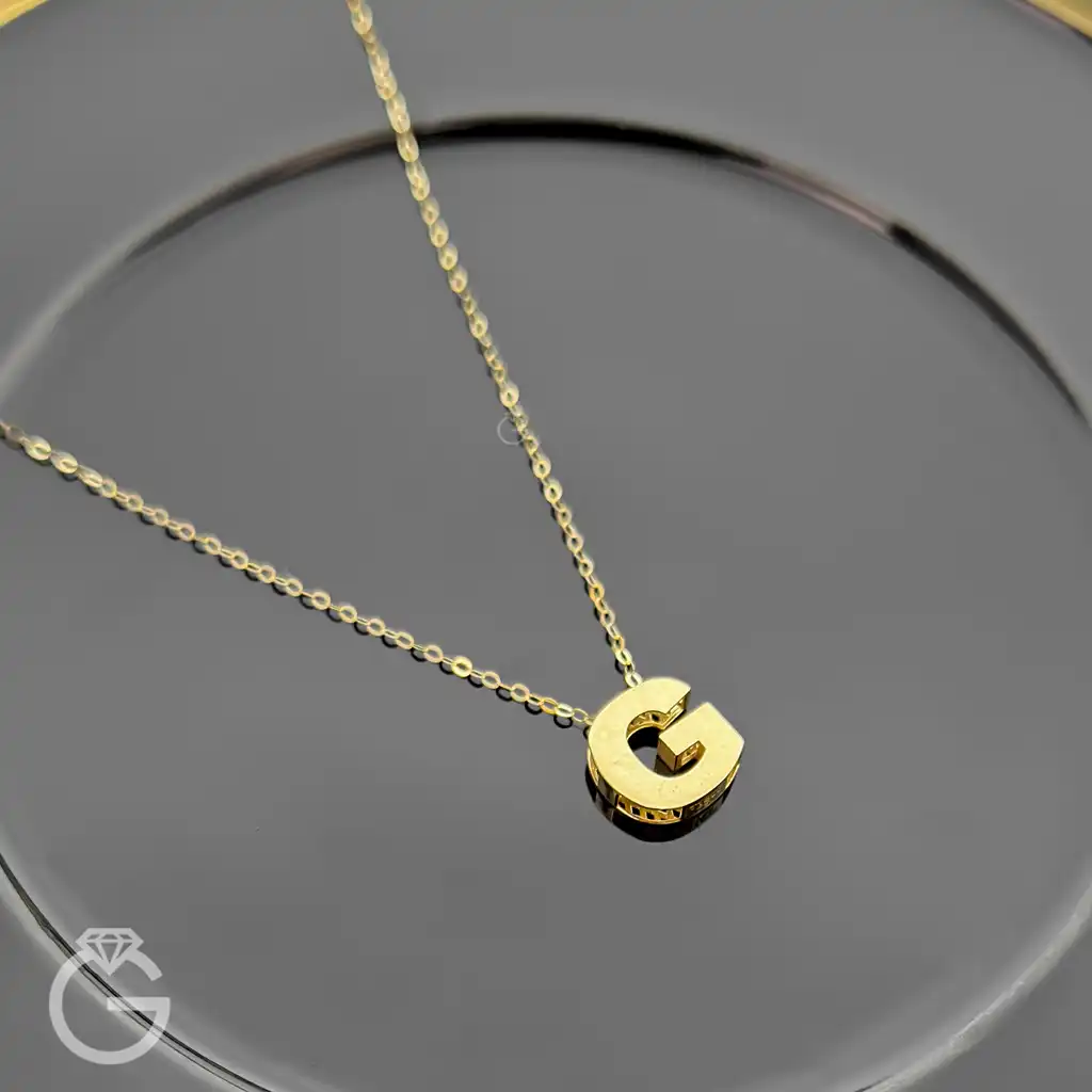 گردنبند طلای حرف جی سه بعدی (1) گردنبند طلای حرف جی سه بعدی