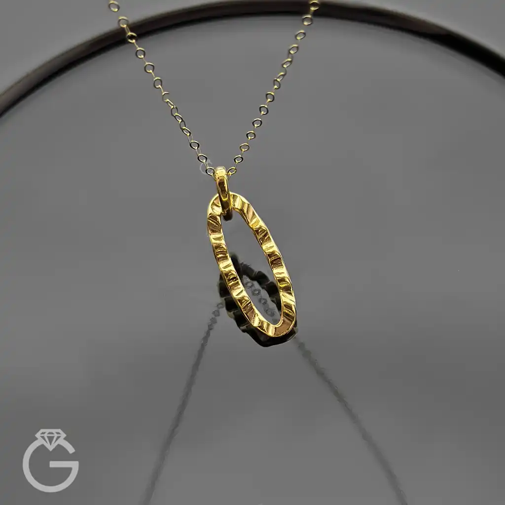 آویز طلای بیضی کد 33839 آویز طلای بیضی کد 33839