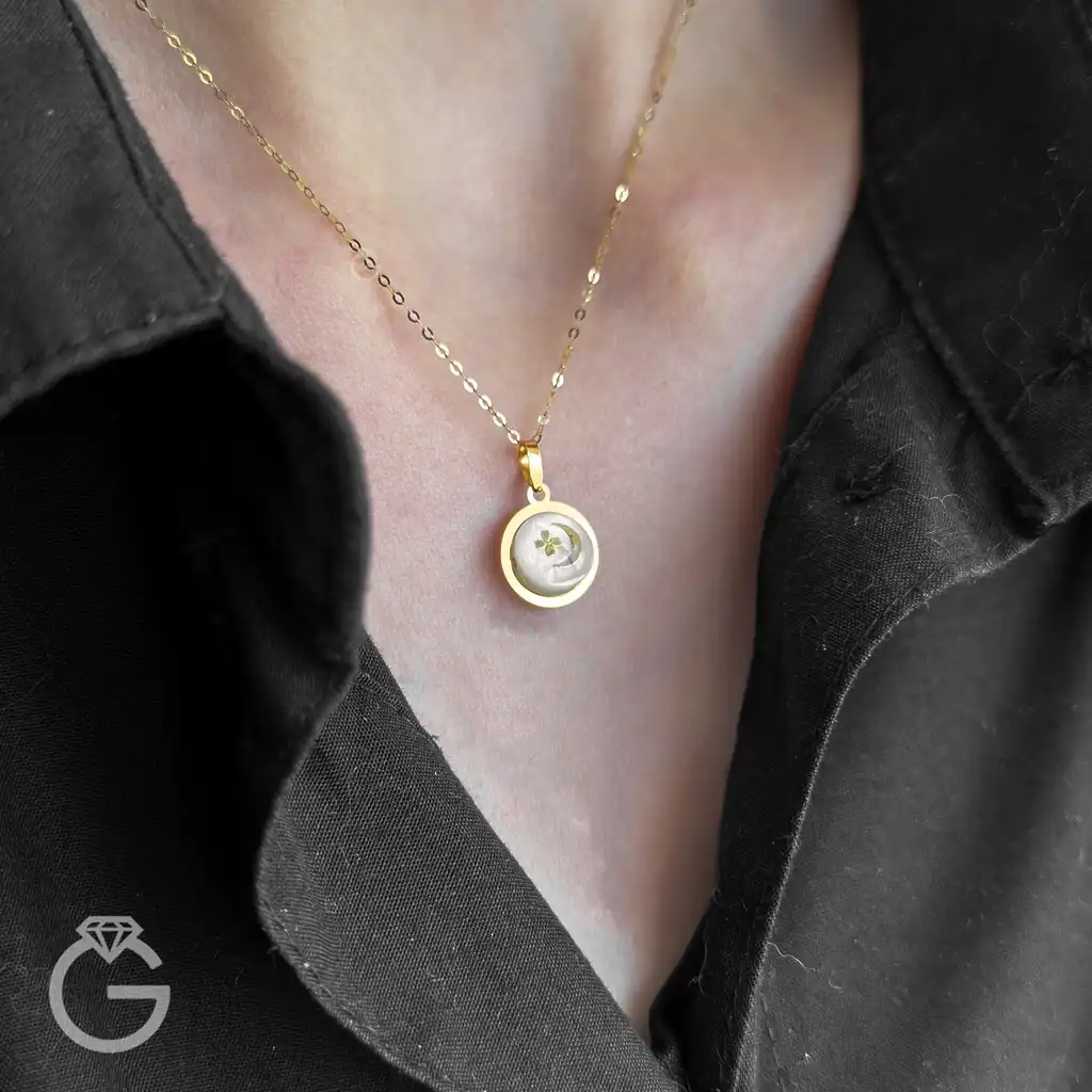 آویز طلای صدف طرح دار (30) آویز طلای صدف طرح دار