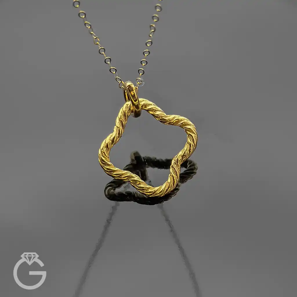 آویز طلای گل کد 33829 (2) آویز طلای گل کد 33829