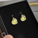 گوشواره طلای سواروسکی قلب هفت رنگ عصایی