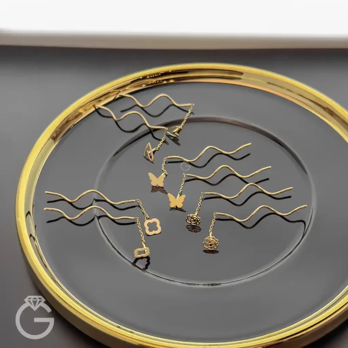 گوشواره طلای نیم بخیه ای