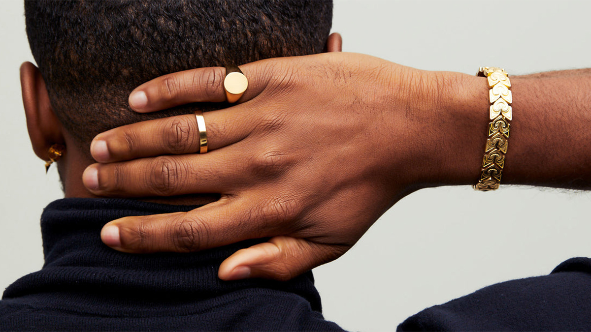 مقایسه انگشتر طلا با بنگل مردانه