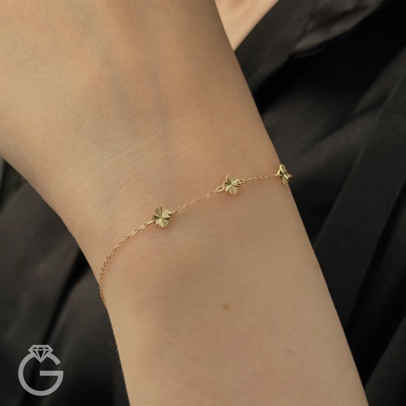 IMG_2534 دستبند طلا ونکلیف تراش متصل