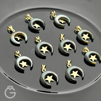 آویز طلای ماه و ستاره صدفی مشکی