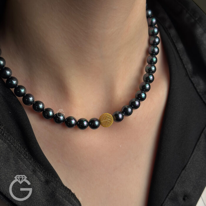 گردنبند مروارید شل کبود و گوی طلا