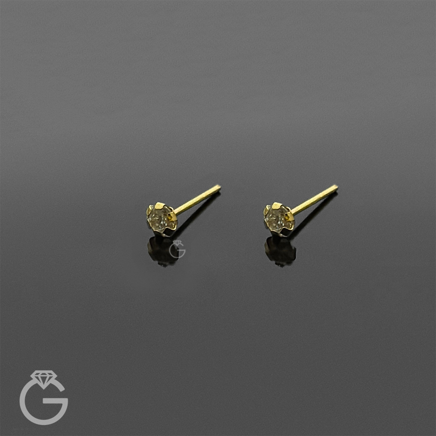 گوشواره طلا میخی سولیتر