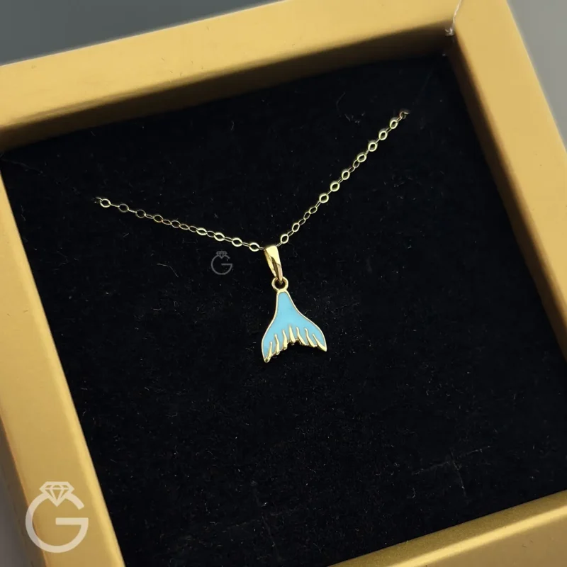 آویز طلای دم وال میناکاری