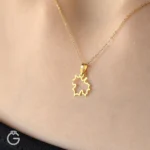 آویز طلا طرح برگ افرا